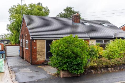 St. Helens Road, Chorley