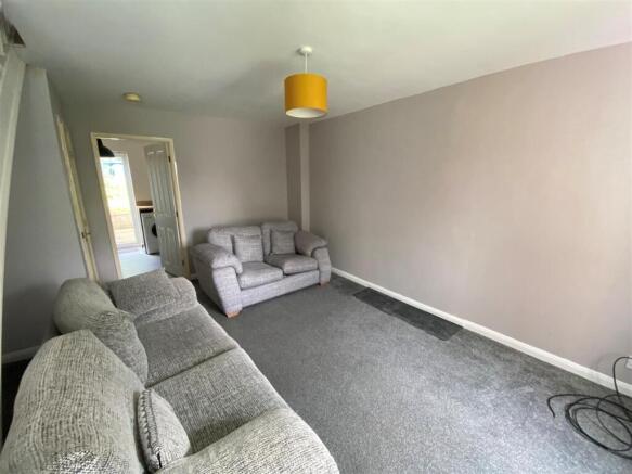 Lounge..jpg