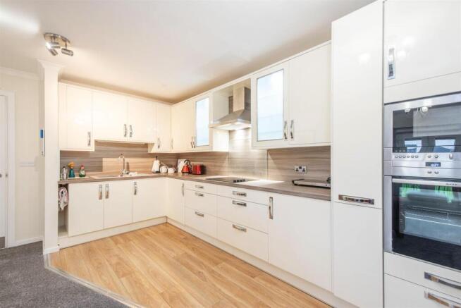 Lounge/Diner/Kitchen