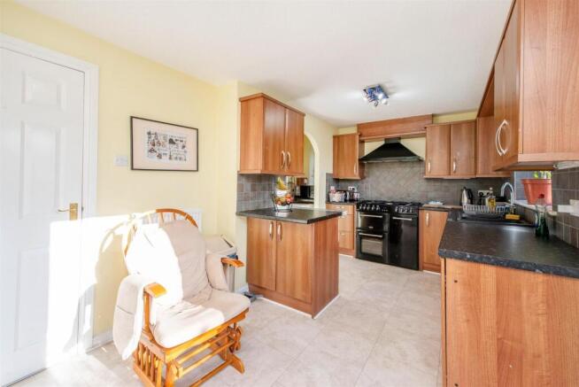 Kitchen/Breakfast Room