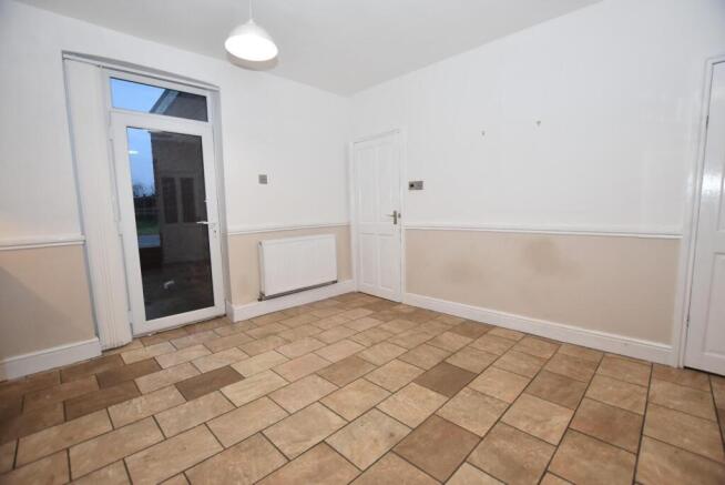 Dining Area.jpg