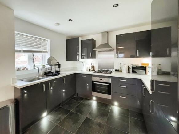 c4a5b810-Kitchen.jpg