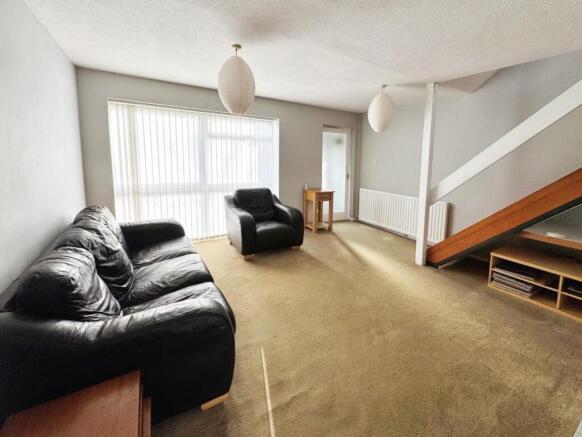 Living Room.jpg
