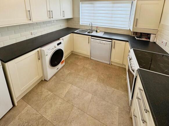 050ef792-Kitchen.jpg