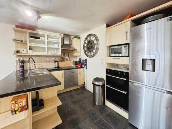 7495f9ef-Kitchen.jpg
