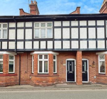 Priory Road, Warwick