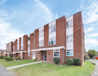 Gerard Gardens, Rainham, RM13