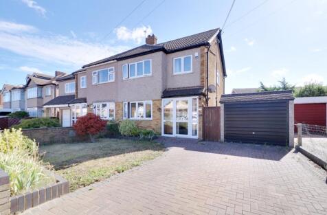 Betterton Road, Rainham, RM13