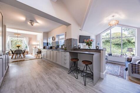 Heathbank Road, Cheadle Hulme, SK8