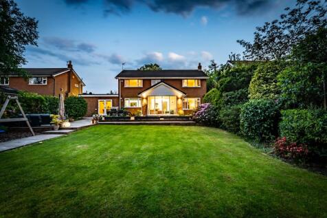 Hartington Road, Disley, SK12