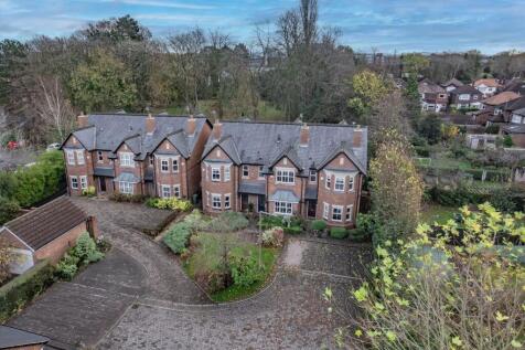 Carberry Court, Cheadle Hulme, SK8