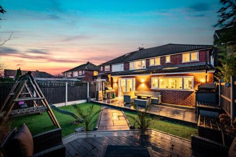 Bowen Close, Bramhall, SK7