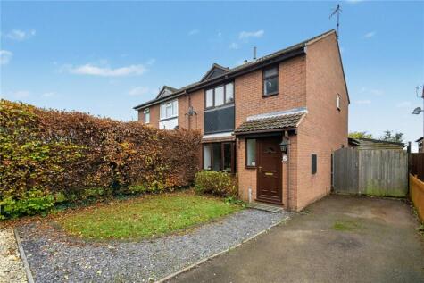 Peterborough Close, Worcester, Worcestershire, WR5