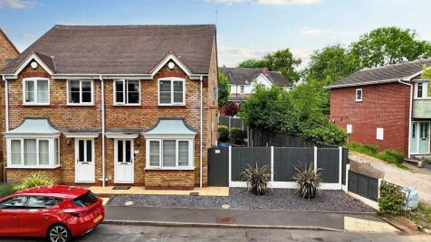 Lamb Lane, Stone, ST15