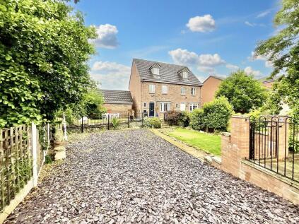 Beacon Rise, Stone, ST15