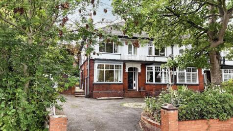 The Avenue, Newcastle, ST5