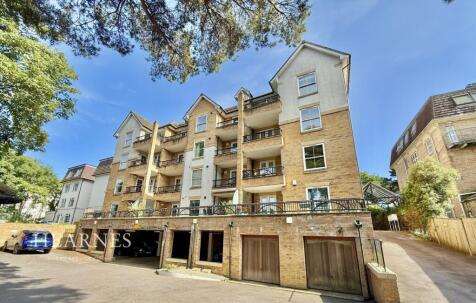 Knyveton Road, Bournemouth, BH1