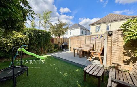 Chigwell Road, Queens Park, Bournemouth, BH8