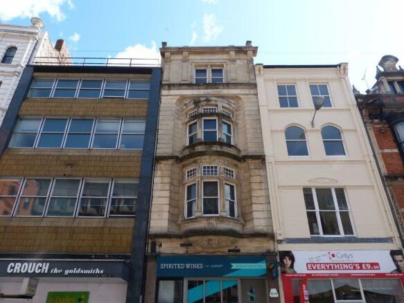 3 bedroom flat to rent Central