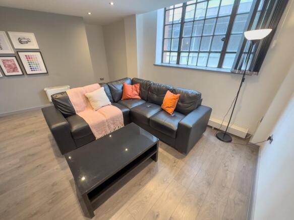 1, 15 Hatton6