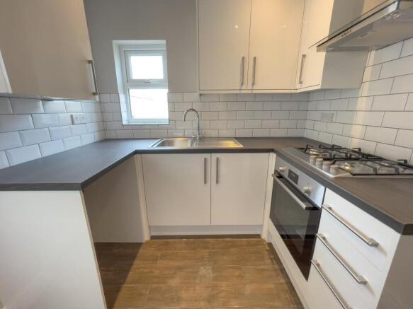 2 Sweden Grove 8