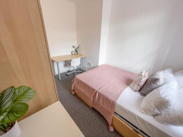 C9E3C0DC-0DA9-490B-9