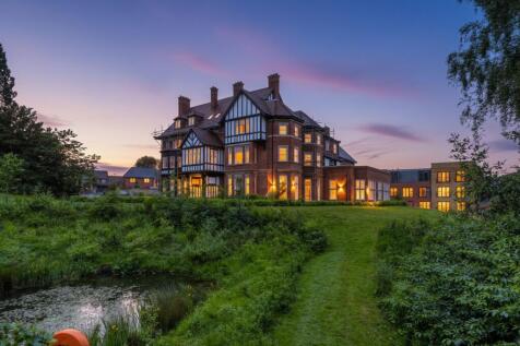 New House Farm Drive, Northfield, B31