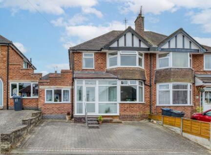 Loynells Road, Rednal, B45