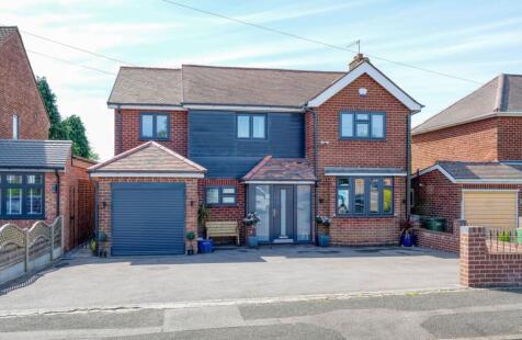 Green Slade Crescent, Marlbrook, B60