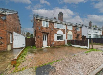 Birmingham Road, Lickey End, B61