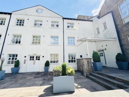 The Park, Kirkburton, Huddersfield HD8 0NP