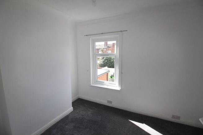Bedroom (b)