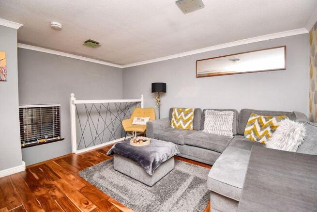 Lounge Angle 2