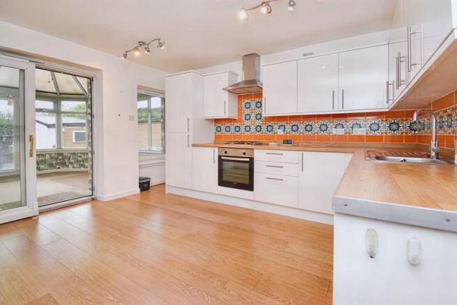 Kitchen - angle 1