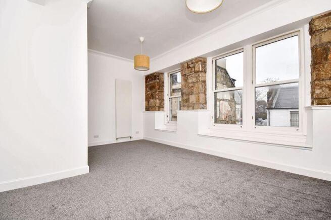 Lounge/Dining Angle 1