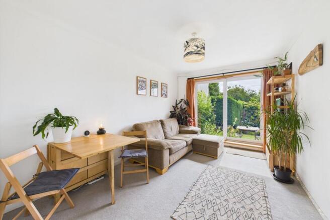 Lounge/Dining Angle 1