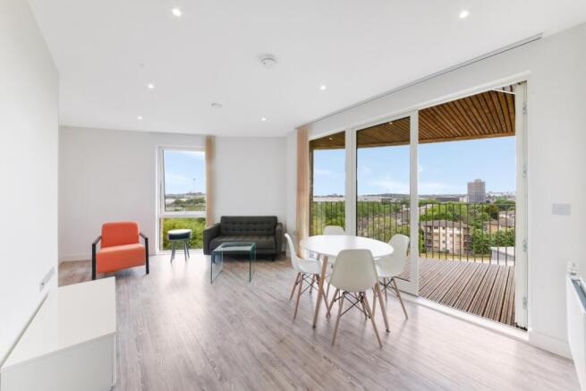 Living Area - Camell