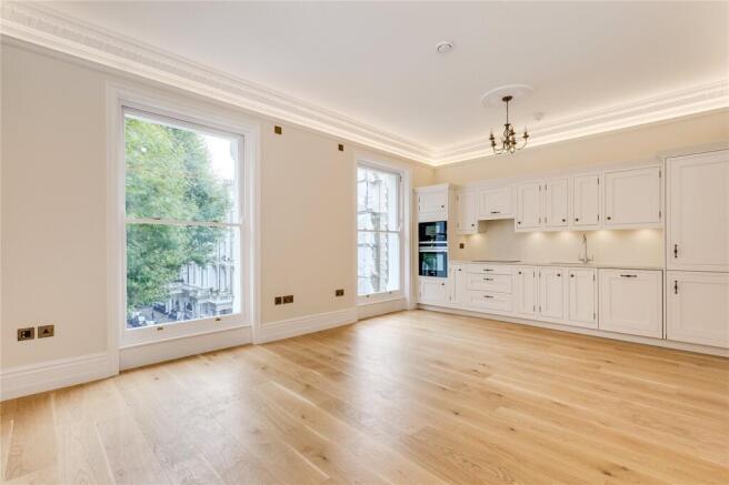Kitchen & Reception