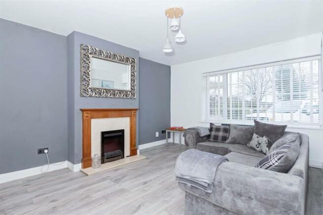 Windermere Crescent_2.jpg