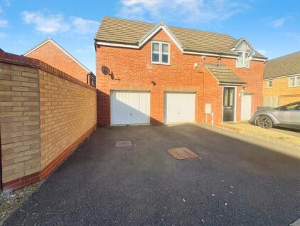 Roden Way, Hempsted, Peterborough, PE7