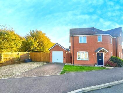 Goldcrest Road, Crowland, PE6
