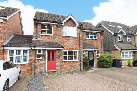 Powell Avenue, Dartford