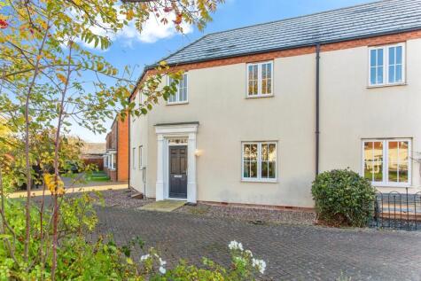 Cross Keys Drive, Thrapston, Kettering