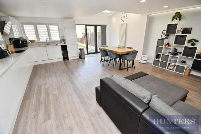 Family -Living-Kitchen