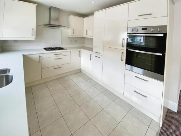 Kitchen 2