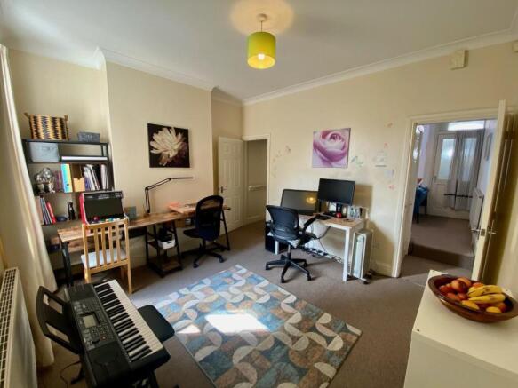 rearroom.jpg