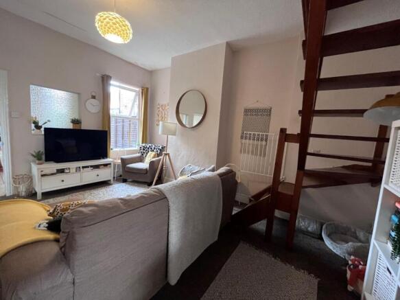 Rear Reception Room 2.jpg