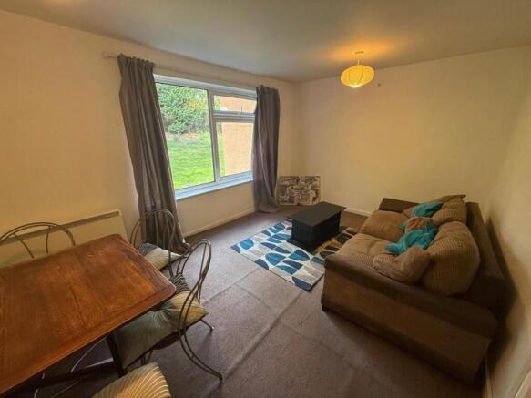 WhatsApp Image 2025-10-02 at 10.45.24_0114fe8b.jpg