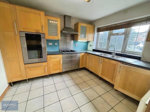 2ba8621b-Kitchen.jpg