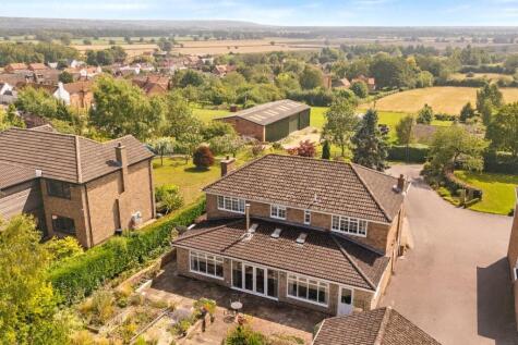 Vicarage Lane, Grasby, North Lincolnshire, DN38